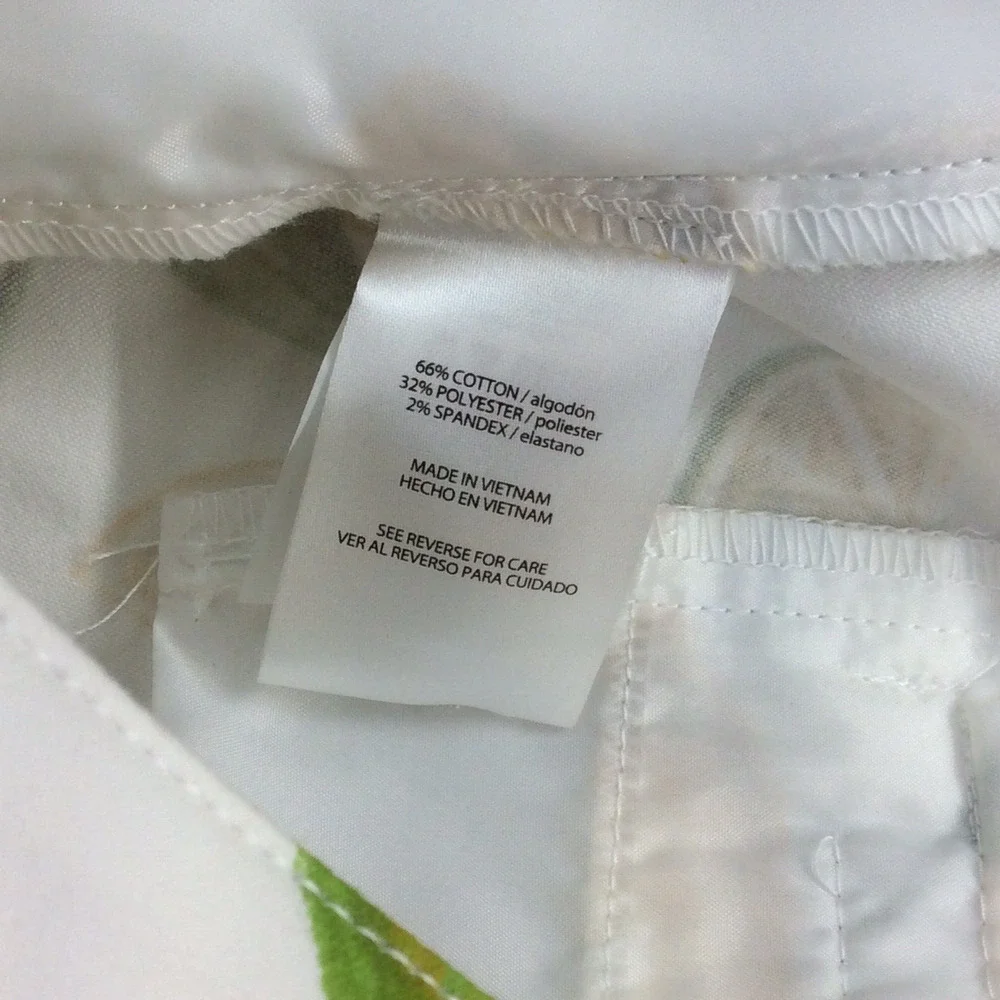 Isaac Mizrahi Tailored Shorts Women Sz 10 Lemon Lime Print Chino Flat Front NWT